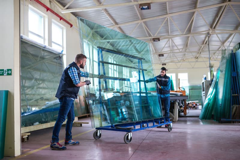 Ventana de aluminio trabajada por Cristalería la Artística en A Coruña